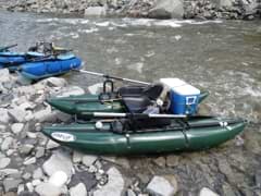 The manoeuverability of pontoon boats makes them well-suited for fast streams and rivers.